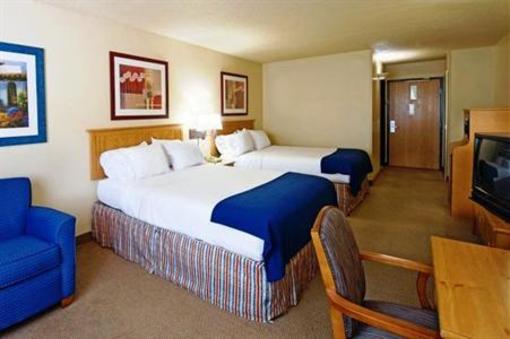 фото отеля Holiday Inn Express Phoenix -I-10 West Goodyear