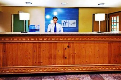 фото отеля Holiday Inn Express Phoenix -I-10 West Goodyear