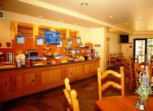 фото отеля Holiday Inn Express Phoenix -I-10 West Goodyear