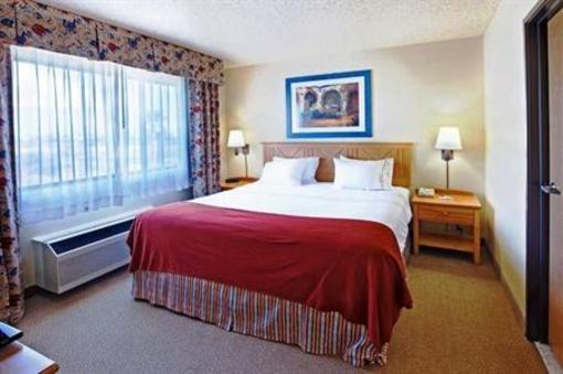 фото отеля Holiday Inn Express Phoenix -I-10 West Goodyear