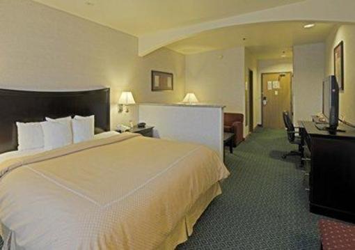 фото отеля Comfort Suites Portland Airport