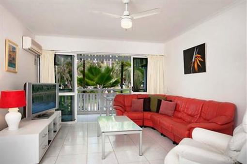 фото отеля Whitehouse Holiday Apartments Port Douglas