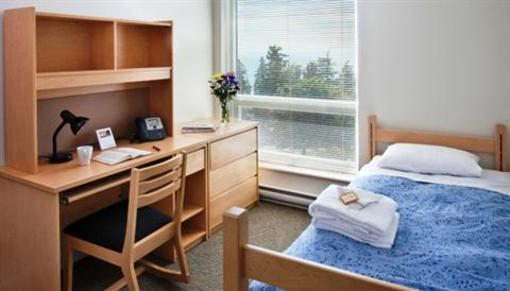 фото отеля West Coast Suites at UBC