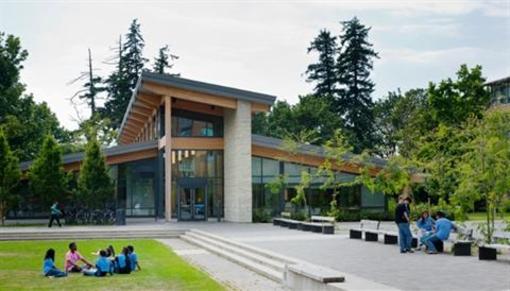 фото отеля West Coast Suites at UBC