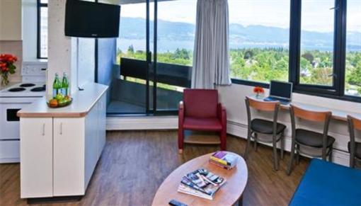 фото отеля West Coast Suites at UBC