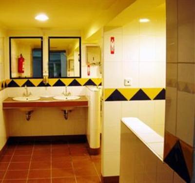 фото отеля Athens International Youth Hostel