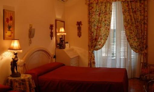 фото отеля Hostal Marlasca