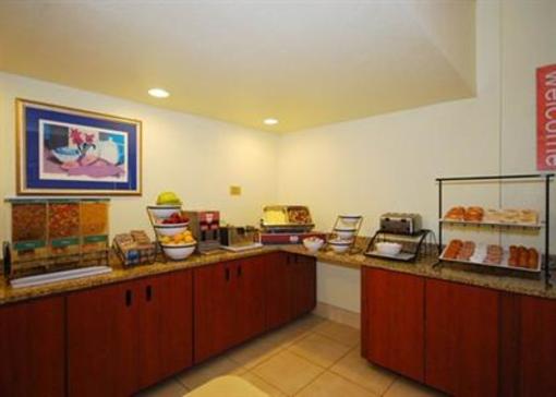 фото отеля Comfort Inn & Suites Daytona Beach