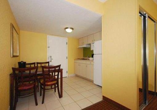 фото отеля Comfort Inn & Suites Daytona Beach