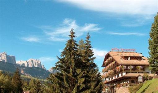 фото отеля Hotel Belvedere Moena