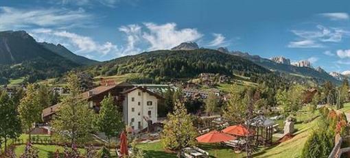 фото отеля Hotel Belvedere Moena