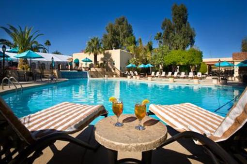 фото отеля Scottsdale Plaza Resort