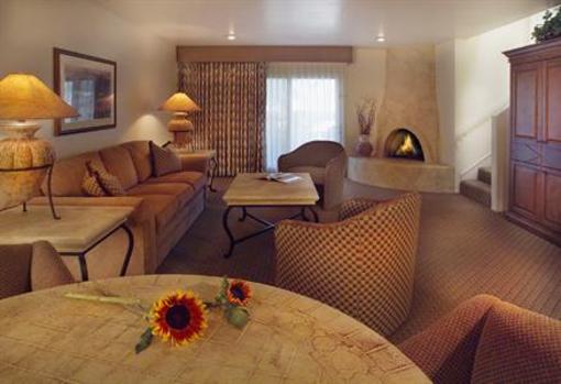 фото отеля Scottsdale Plaza Resort