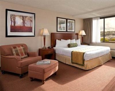 фото отеля Best Western Plus Executive Inn