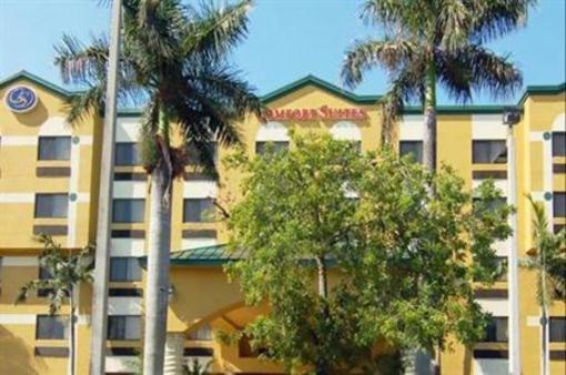 фото отеля Candlewood Suites Airport Fort Lauderdale