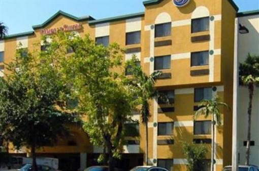 фото отеля Candlewood Suites Airport Fort Lauderdale