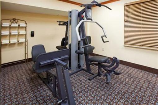 фото отеля Candlewood Suites Airport Fort Lauderdale