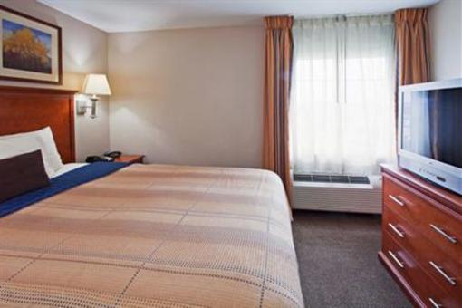 фото отеля Candlewood Suites Airport Fort Lauderdale