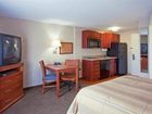 фото отеля Candlewood Suites Airport Fort Lauderdale