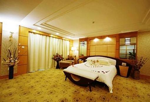 фото отеля Bi Shui Wan Hot Spring Holiday Inn Guangzhou