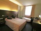 фото отеля Apartamentos Madanis L'Hospitalet de Llobregat