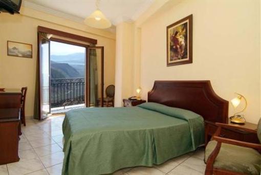 фото отеля Hotel Hermes Delphi