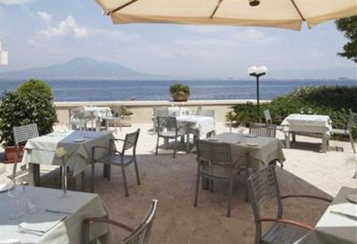 фото отеля Crowne Plaza Stabiae Sorrento Coast