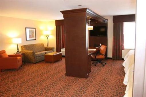 фото отеля Hampton Inn & Suites Peru