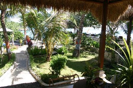 фото отеля Mushroom Beach Bungalows