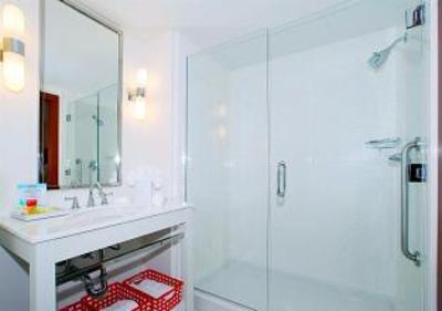 фото отеля Four Points by Sheraton Ontario-Rancho Cucamonga