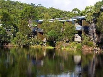 фото отеля Mercure Kingfisher Bay Resort Fraser Island