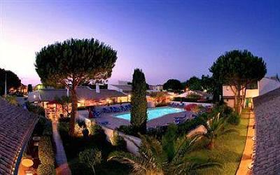 фото отеля Oustau Camarguen Hotel Port Camargue