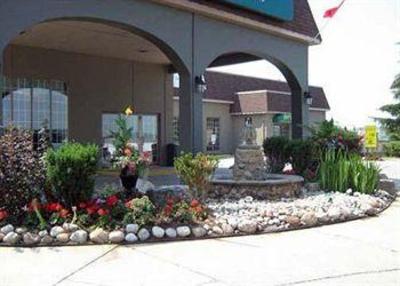 фото отеля Quality Hotel & Suites Woodstock