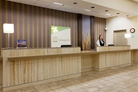 фото отеля Holiday Inn Lethbridge