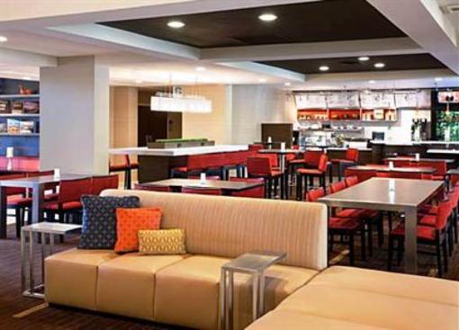 фото отеля Courtyard by Marriott Phoenix Chandler