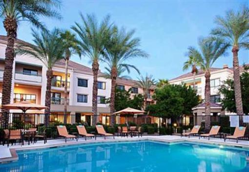 фото отеля Courtyard by Marriott Phoenix Chandler