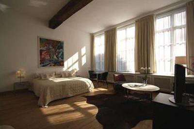 фото отеля Hotel Dis