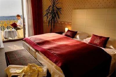 фото отеля Grand Hotel Praha Tatranska Lomnica
