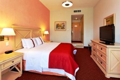 фото отеля Holiday Inn Queretaro Centro Historico