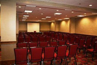 фото отеля Embassy Suites Atlanta - Perimeter Center