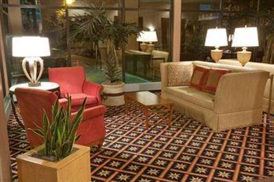 фото отеля Embassy Suites Atlanta - Perimeter Center