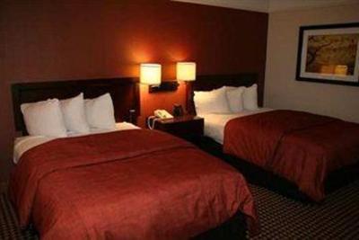 фото отеля Embassy Suites Atlanta - Perimeter Center