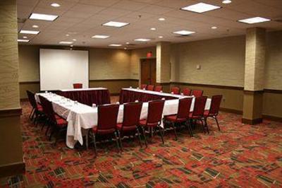 фото отеля Embassy Suites Atlanta - Perimeter Center