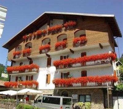 фото отеля Hotel Aurora Castione della Presolana
