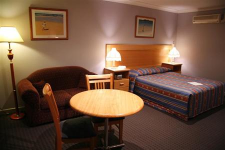 фото отеля BEST WESTERN Sunseeker Motor Inn