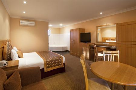 фото отеля BEST WESTERN Sunseeker Motor Inn
