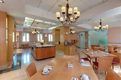 фото отеля Tryp Alcala 611