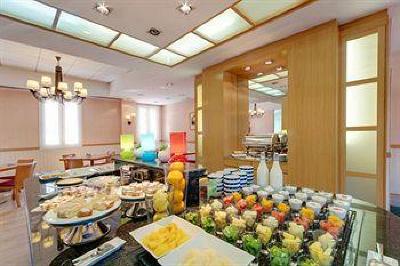 фото отеля Tryp Alcala 611