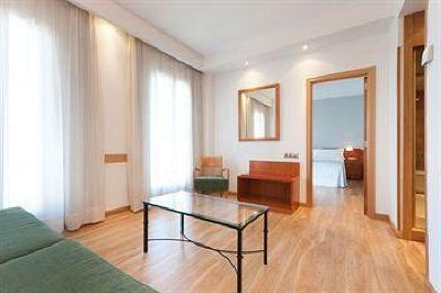 фото отеля Tryp Alcala 611