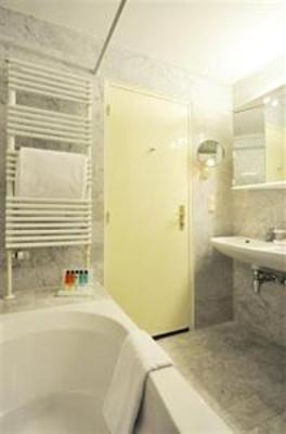 фото отеля Crowne Plaza Den Haag - Promenade